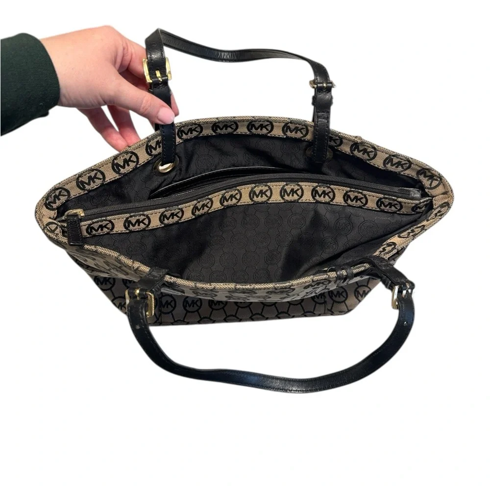 MICHAEL KORS large shoulder bag